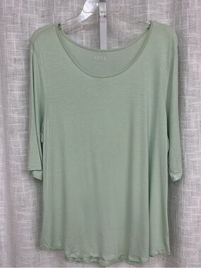 New APT. 9 3/4 Sleeve Scoop Neck Top - Sage Green